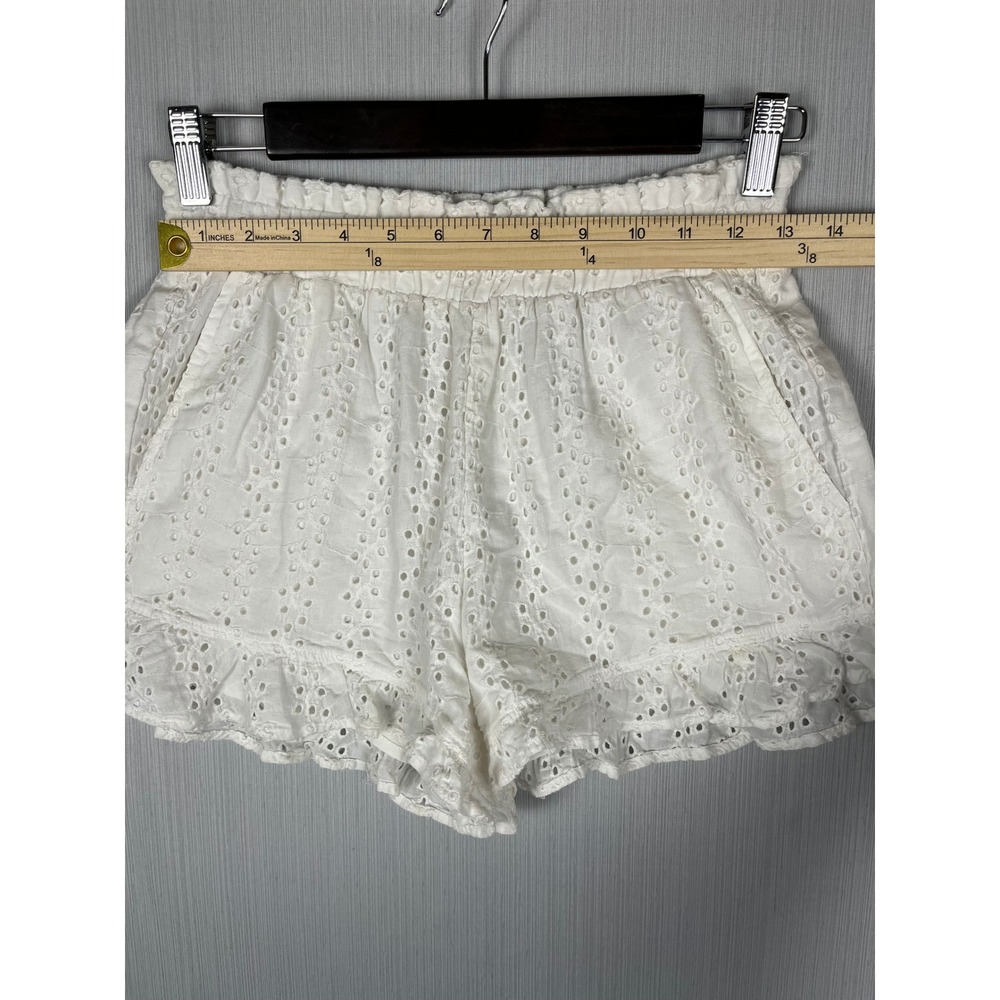 Hollister Shorts Women XS White Eyelet Ultra High-Rise Ruffle Cotton Cottagecore - Picture 5 of 9